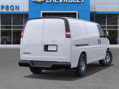 Summit White 2026 Chevrolet Express 2500 LT