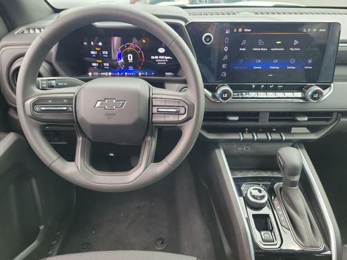 Summit White 2026 Chevrolet Colorado Trail Boss