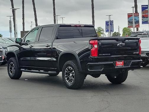 2025 Chevrolet Silverado 1500 ZR2