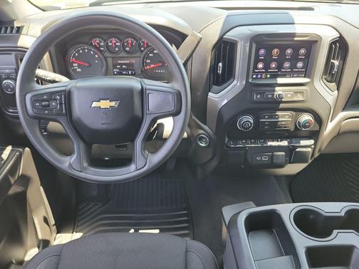 Sterling Gray Metallic 2026 Chevrolet Silverado 1500 Custom