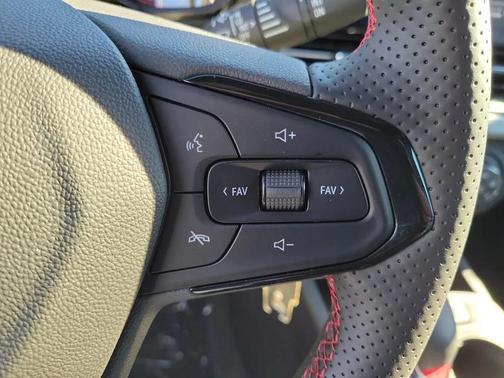 2026 Chevrolet Trax FWD 1RS