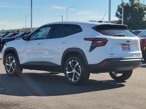 2026 Chevrolet Trax FWD 1RS