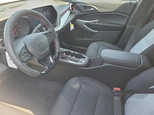 2025 Chevrolet Trax FWD 1RS