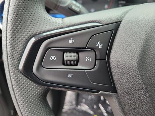 Mosaic Black Metallic 2026 Chevrolet Trax LS