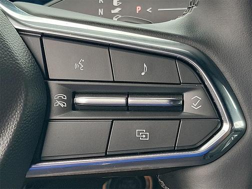 2025 Chevrolet Suburban LS
