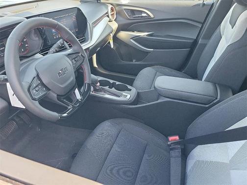 2025 Chevrolet Trax FWD 1RS