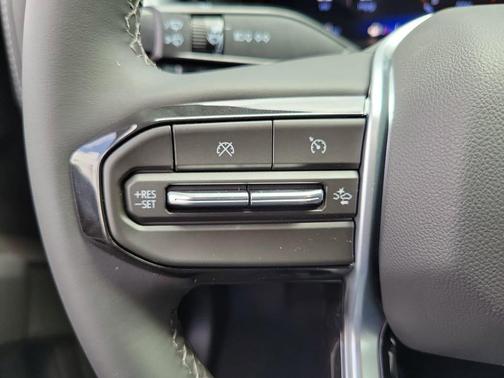 Sterling Gray Metallic 2026 Chevrolet Colorado LT