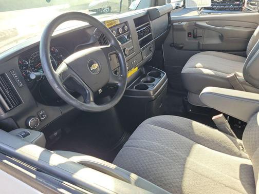 2015 Chevrolet Express 2500 Work Van