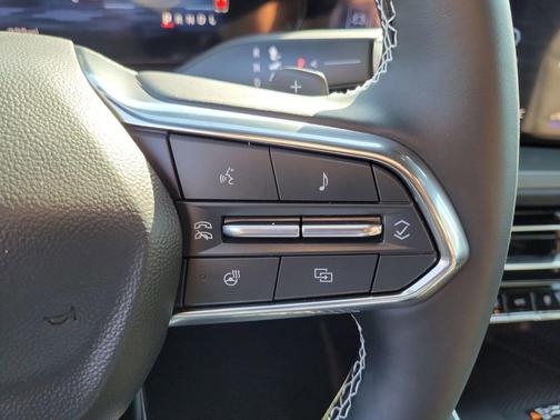 Sterling Gray Metallic 2026 Chevrolet Traverse LT