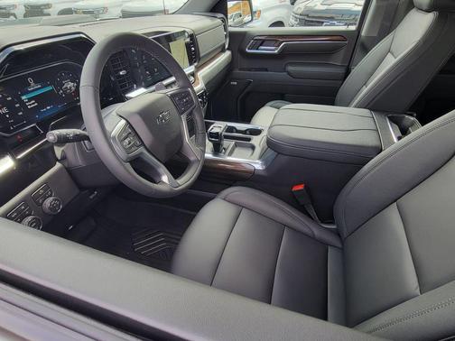 Summit White 2026 Chevrolet Silverado 1500 LT Trail Boss