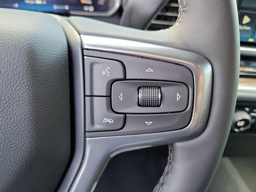 Summit White 2026 Chevrolet Silverado 1500 LT