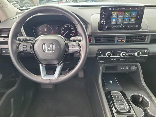 2024 Honda Pilot Touring 8-Passenger