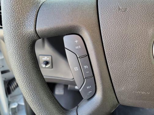 Summit White 2026 Chevrolet Express 3500 3500 Extended Wheelbase, WT, RWD