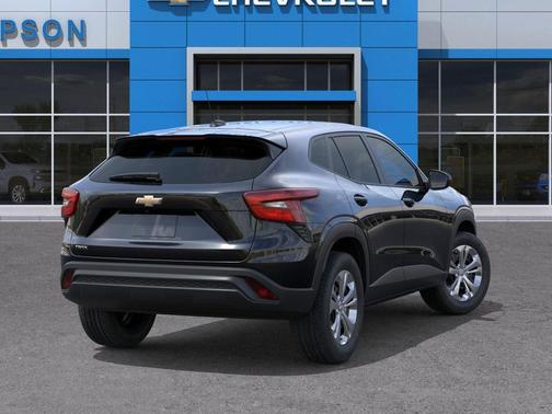Mosaic Black Metallic 2026 Chevrolet Trax LS