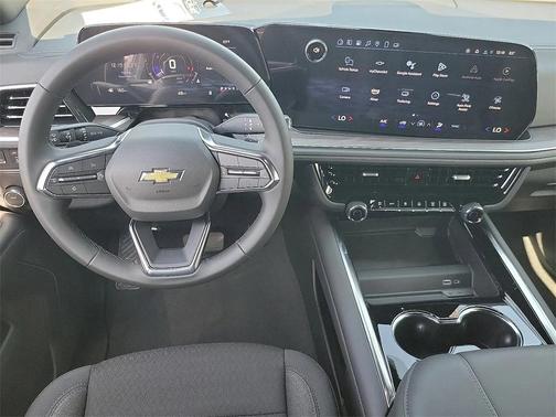 2025 Chevrolet Tahoe LS