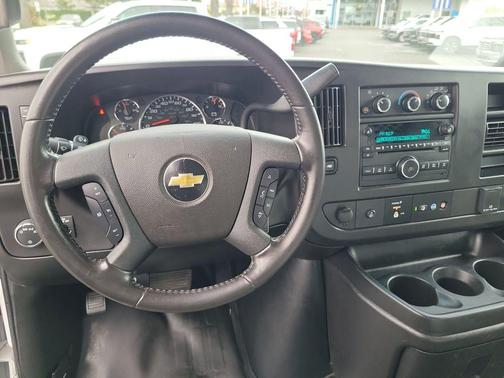 Summit White 2021 Chevrolet Express 2500 Work Van