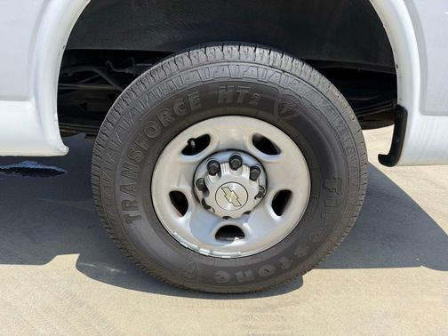Summit White 2021 Chevrolet Express 2500 Work Van