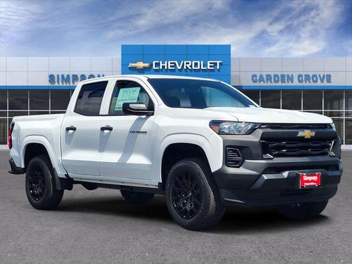 Summit White 2026 Chevrolet Colorado WT