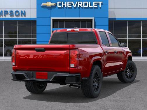 Radiant Red Tintcoat 2026 Chevrolet Colorado WT