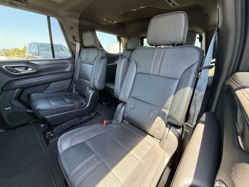 Summit White 2021 Chevrolet Tahoe 2WD RST