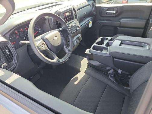 Sterling Gray Metallic 2026 Chevrolet Silverado 2500 Custom
