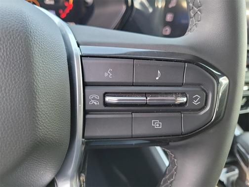 2025 Chevrolet Colorado LT