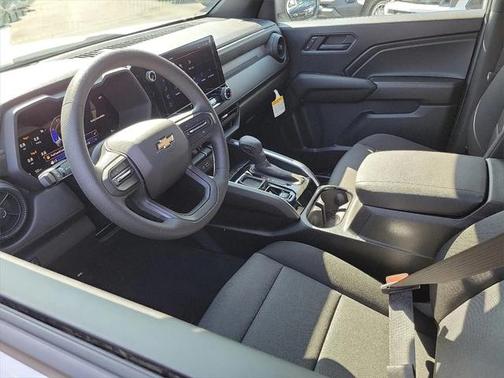 2025 Chevrolet Colorado WT
