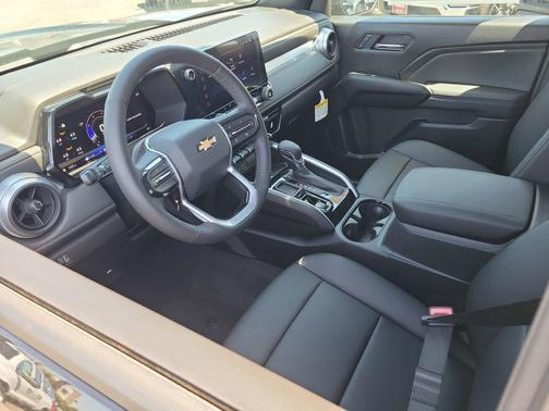 Black 2026 Chevrolet Colorado LT