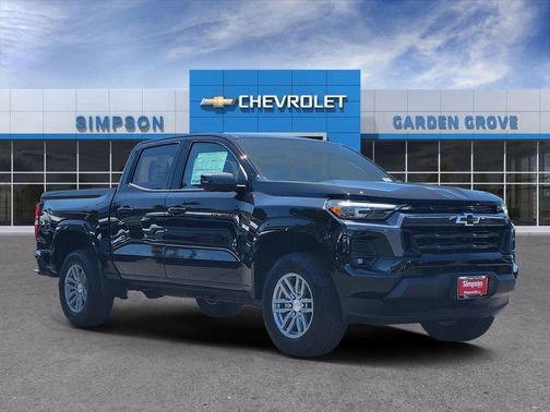 Black 2026 Chevrolet Colorado LT