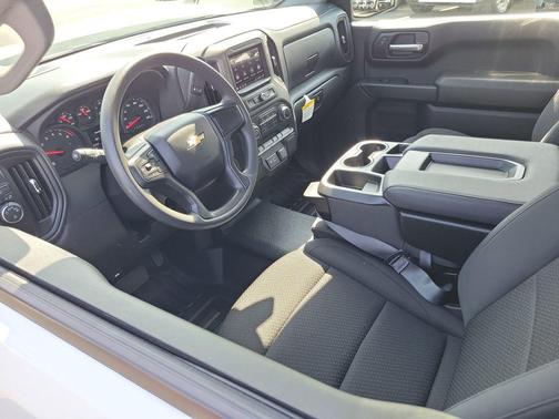 Summit White 2026 Chevrolet Silverado 1500 WT