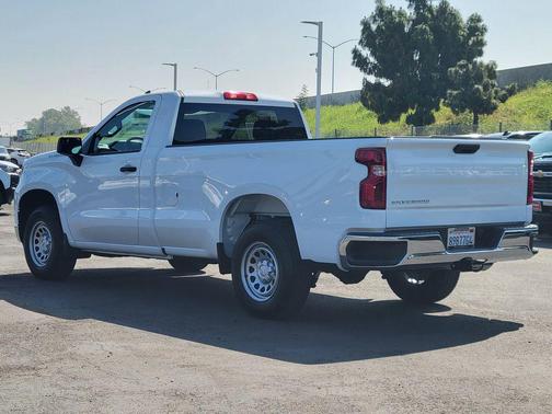 Summit White 2026 Chevrolet Silverado 1500 WT