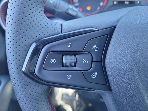 2026 Chevrolet Trax FWD 1RS