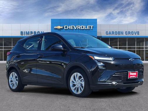 Mosaic Black Metallic 2027 Chevrolet Bolt LT FWD