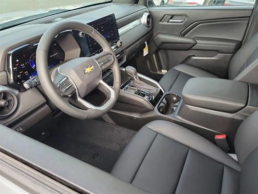 2025 Chevrolet Colorado WT