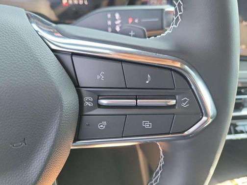 Sterling Gray Metallic 2026 Chevrolet Traverse LT