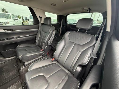 Hyper White 2023 Hyundai PALISADE XRT