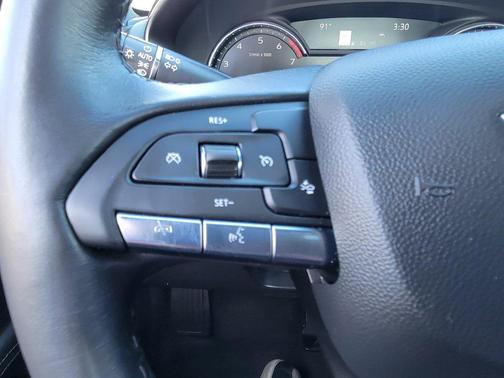 Argent Silver Metallic 2024 Cadillac CT4 Luxury