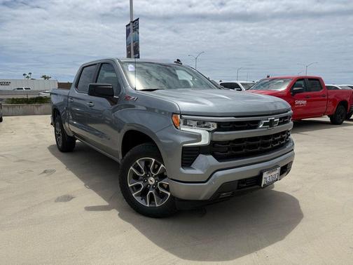 Sterling Gray Metallic 2023 Chevrolet Silverado 1500 RST