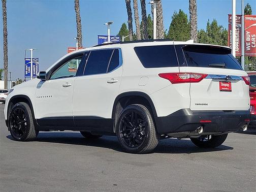 2021 Chevrolet Traverse LT Cloth