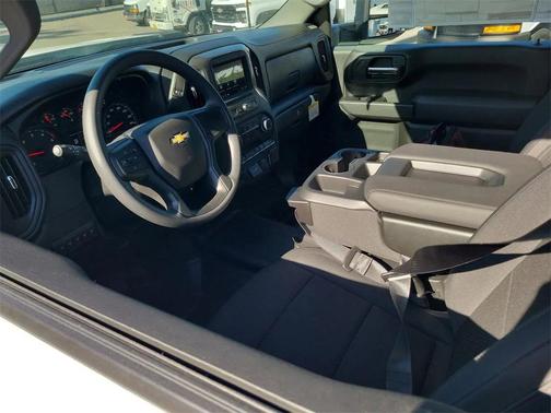 2026 Chevrolet Silverado 3500 WT