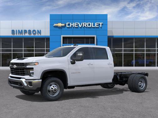 Summit White 2026 Chevrolet Silverado 3500 WT