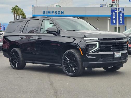 2025 Chevrolet Tahoe LS