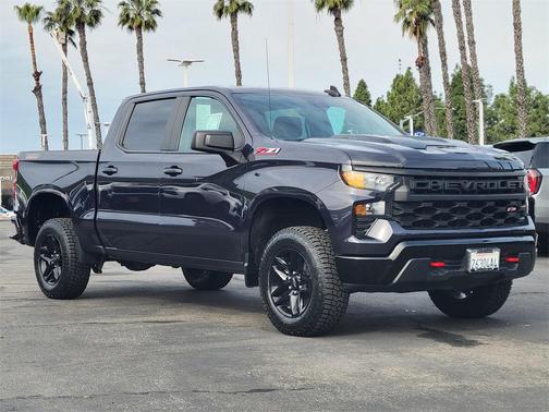 2024 Chevrolet Silverado 1500 Custom Trail Boss