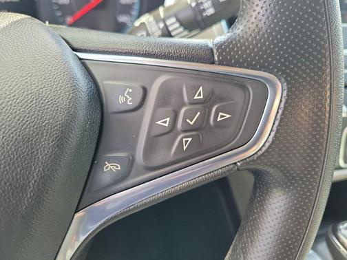 Midnight Blue Metallic 2020 Chevrolet Equinox LS
