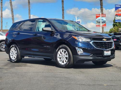 Midnight Blue Metallic 2020 Chevrolet Equinox LS