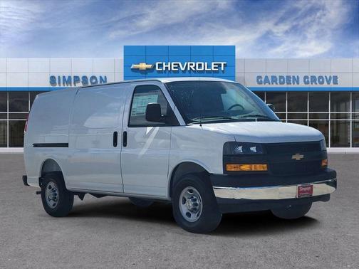 Summit White 2026 Chevrolet Express 2500 LT