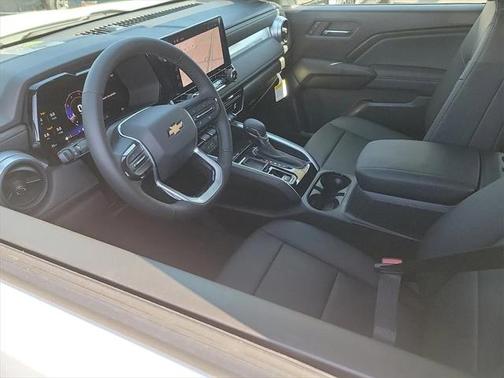2025 Chevrolet Colorado WT
