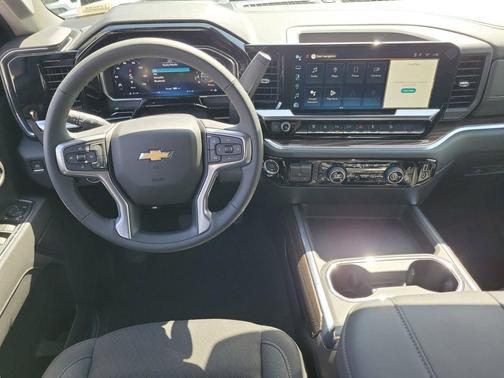 Summit White 2026 Chevrolet Silverado 2500 LT