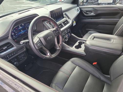 Black 2022 Chevrolet Suburban RST