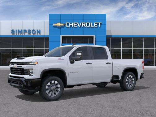 Summit White 2026 Chevrolet Silverado 2500 Custom